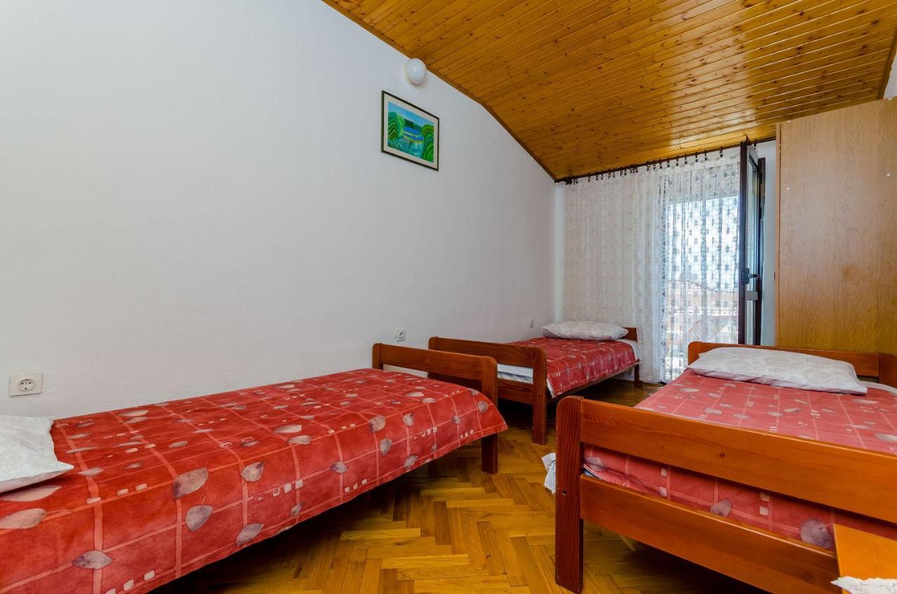 Apartments Kursan Trogir Exterior foto